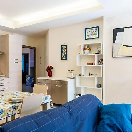 Apartman La Dimora Del Pontile By Interhome